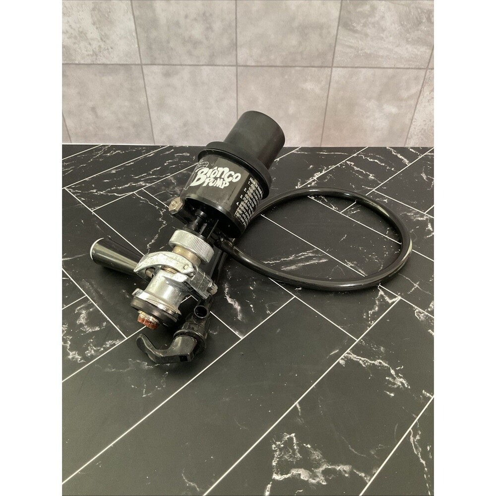 Taprite BRONCO PUMP - Keg Pump, D System, Black -